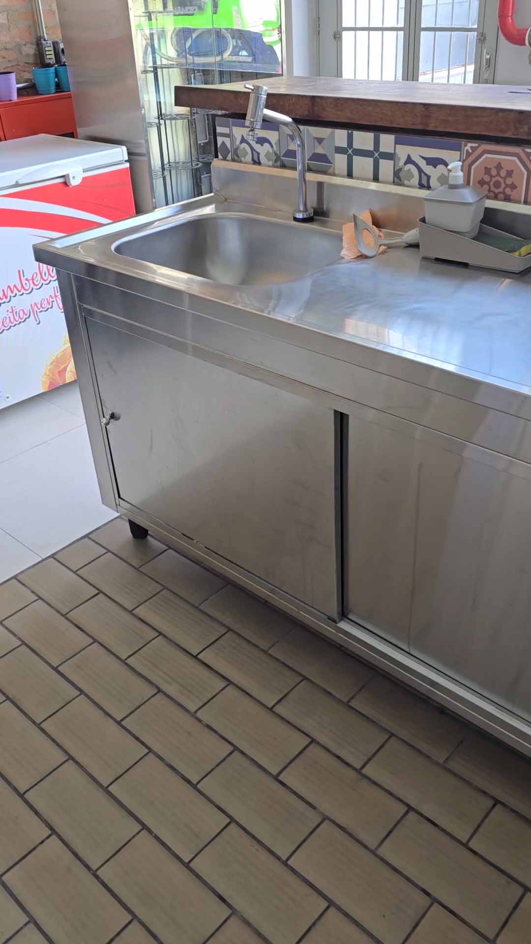 Gabinete Inox Profissional