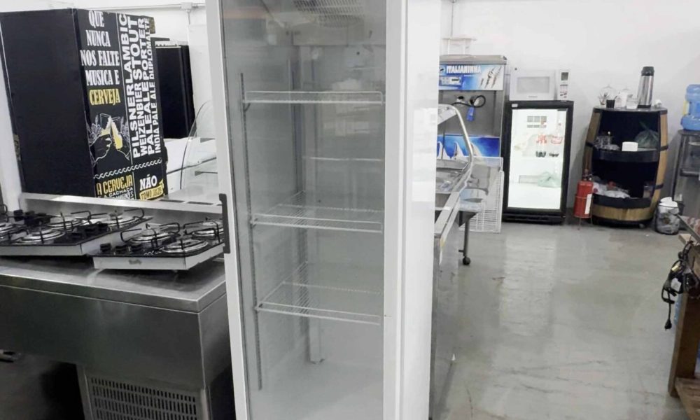 Geladeira Vertical Slim-1