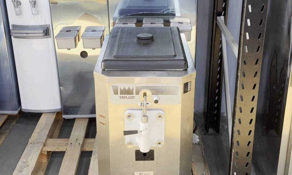 Máquina-de-Sorvetes-12